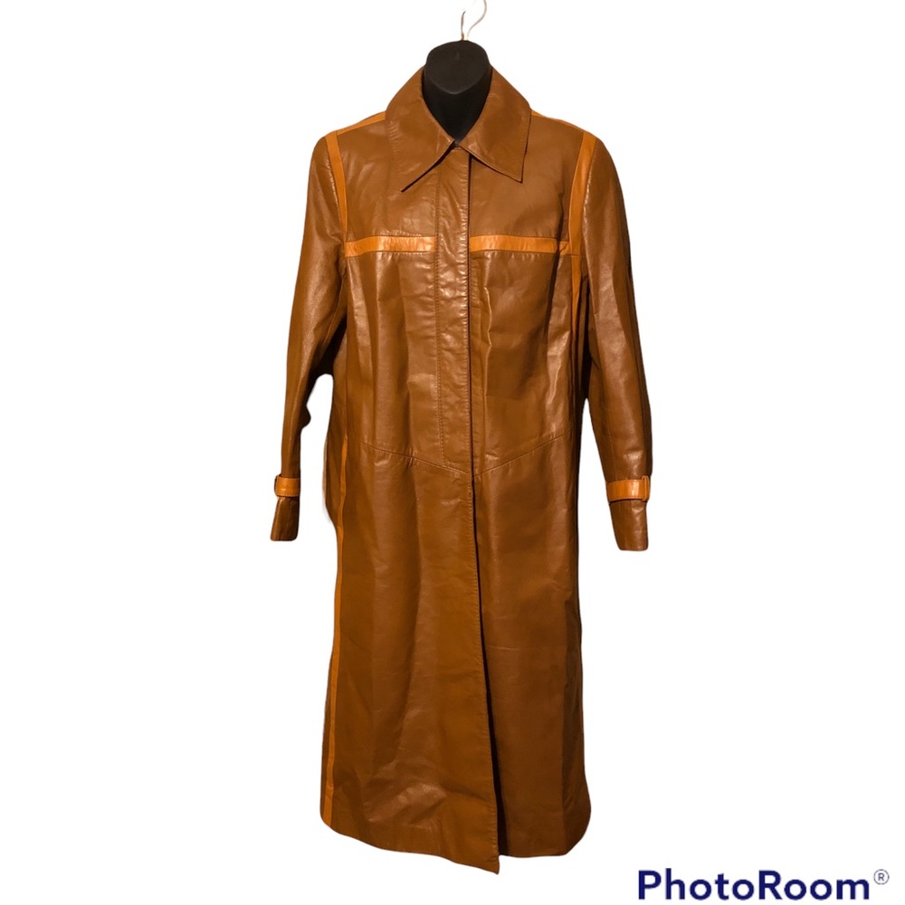 70’s Vtg 100% Leather Coat Brown Two Tone Acetate Lining With Hidden Buttons